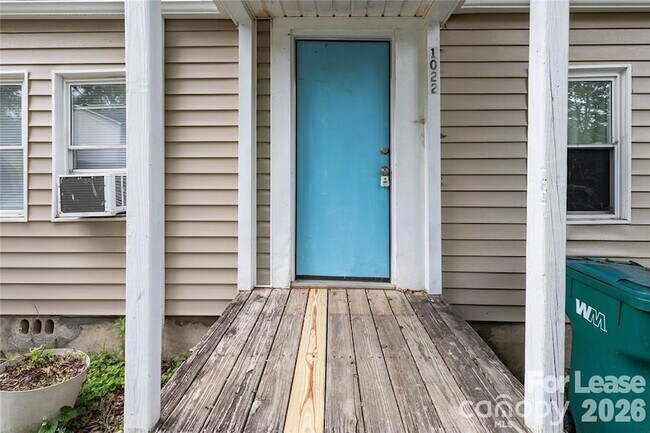 Photo - 1022 Wood St