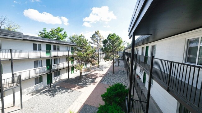 Building Photo - Augusta Apartments