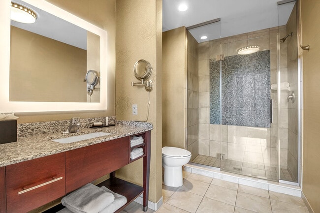 Tub, Shower & Whirlpool (select units) - Vistas at Avant