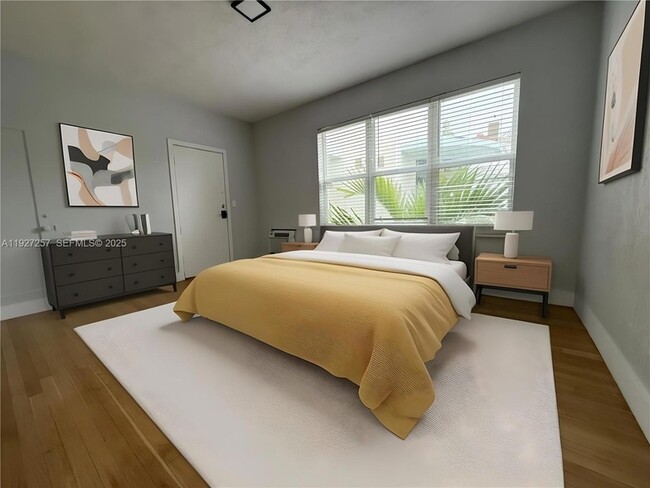 Photo - 315 W 28th St Unit 14