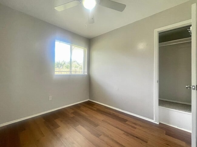 Photo - 1905 Brookview Dr