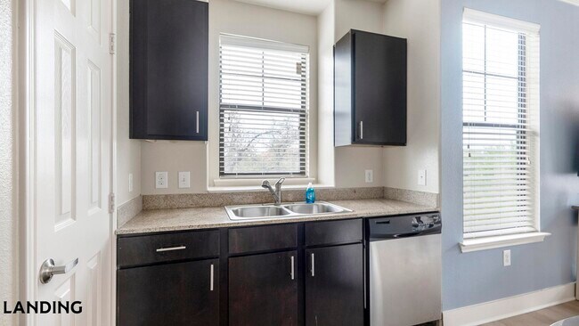 Photo - 7500 I-35 Unit 138