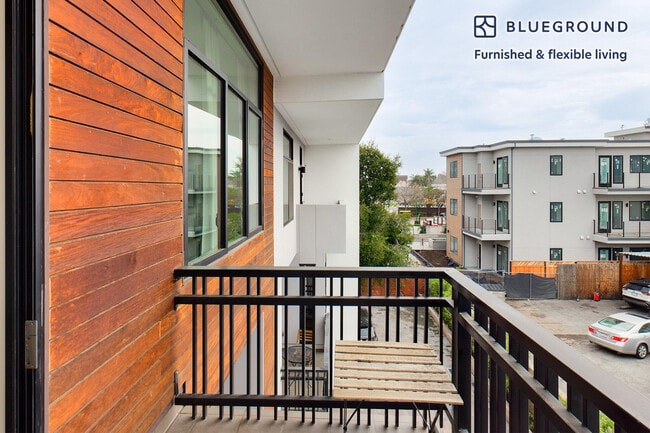 Photo - 405 Curtner Ave