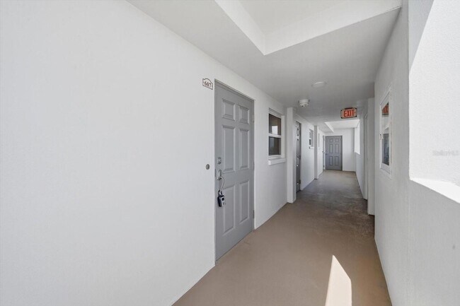 Photo - 5108 Brittany Dr S Unit 607