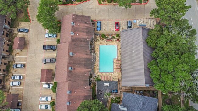 Photo - The Woodlands