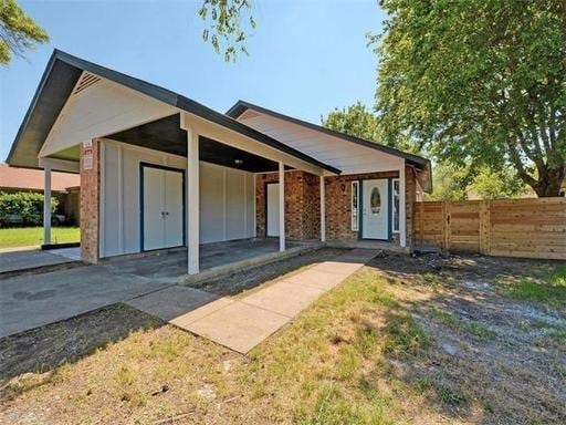 Building Photo - 5009 Copperbend Blvd Unit B