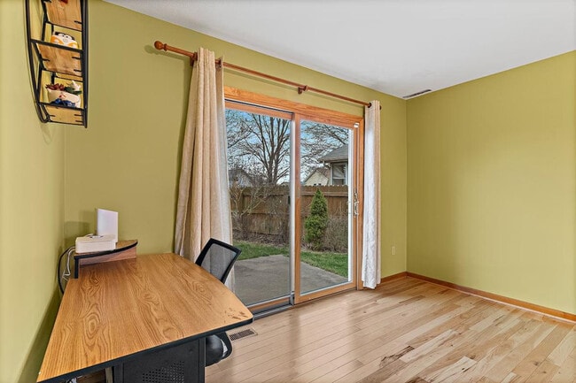 Photo - 2422 Cedar Crest Dr Unit ID1397952P