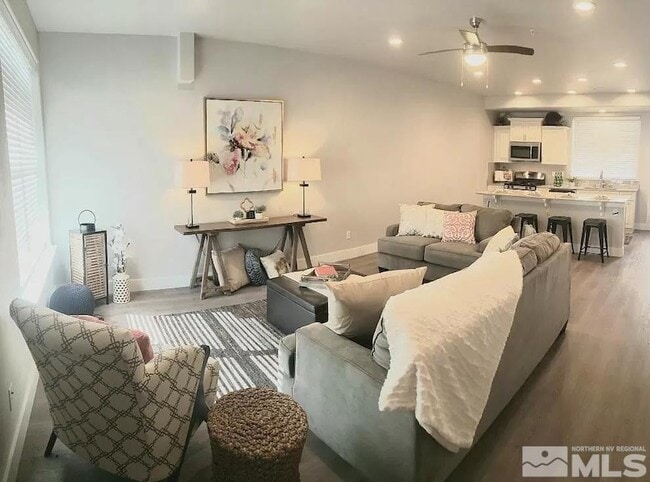 Photo - 740 Bluffs Ct