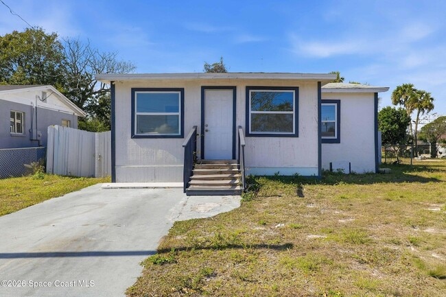 Building Photo - 1610 Craig Ave