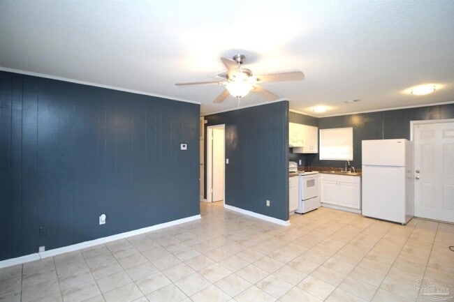 Photo - 6618 Applegate St
