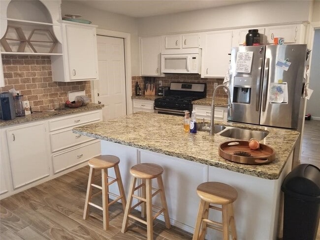 Photo - 2 E White Willow Cir