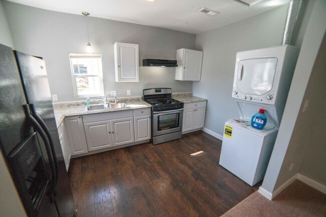 Photo - 1212 Forbes Ave