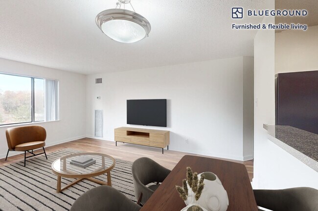 Photo - 2251 Pimmit Dr Unit SI FL9-ID10526A