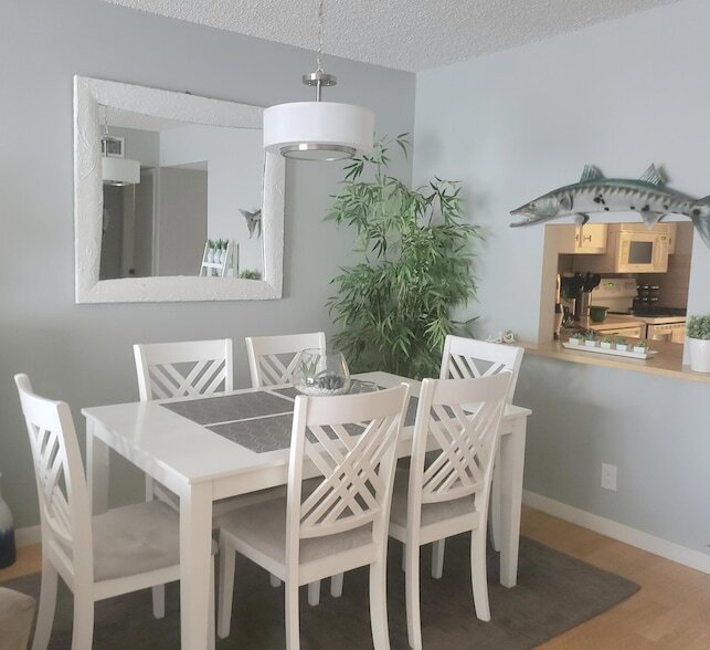 Photo - 285 SE 10th St Unit 8A