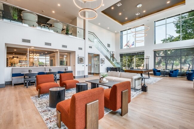 Photo - Fountain Pointe Las Colinas