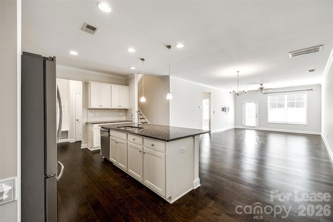 Photo - 1412 Bramblewood Dr