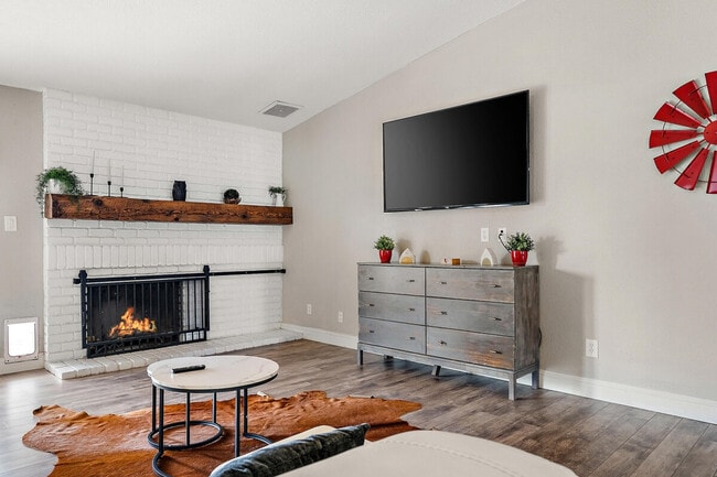 Photo - 4332 E Cherokee St Unit ID1244354P