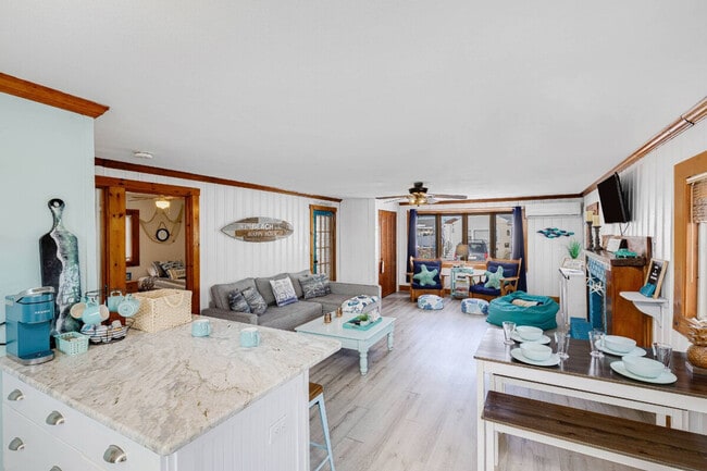 Building Photo - 23 Wall St Unit SI ID1057366P