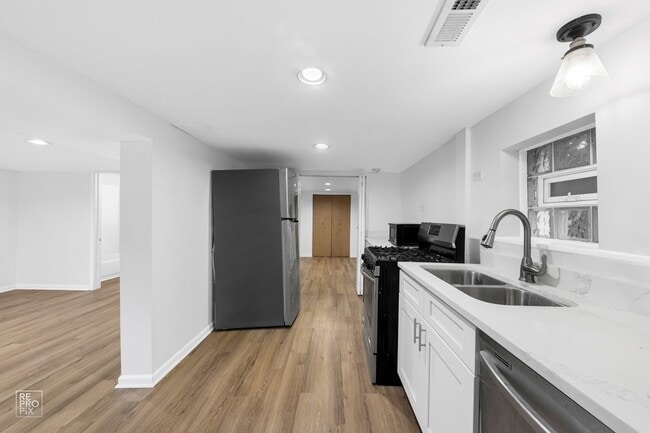 Photo - 3414 N Damen Ave Unit BSMT