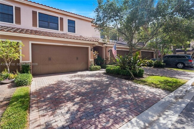 Photo - 13005 Riverwalk Cir N