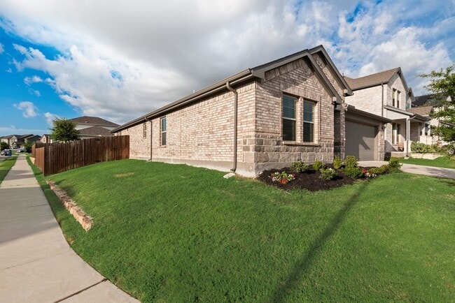 Photo - 2536 Peoria Dr