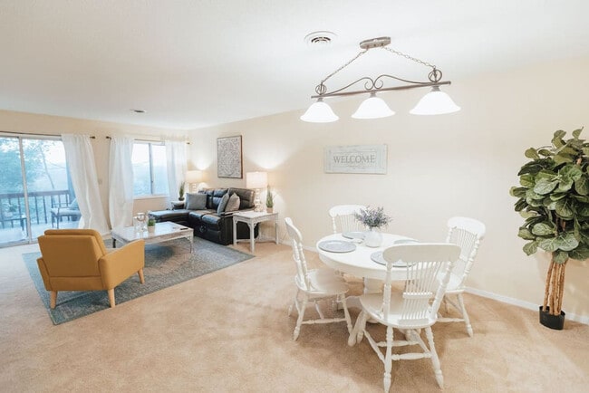 Building Photo - 722 Liberty Bell Blvd Unit ID1397962P