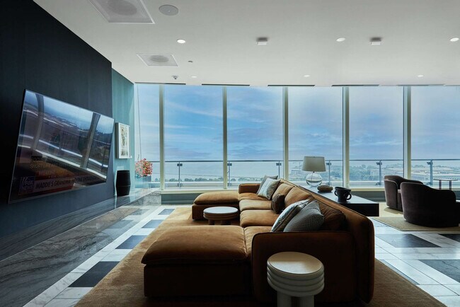 Photo - 1000 S Michigan Ave Unit SI FL43-ID1252672P