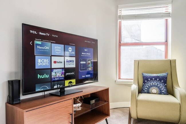 Photo - 615 N East St Unit ID1364133P