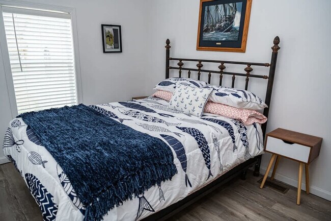Photo - 6558 River St Unit SI ID1550278P