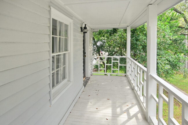 Photo - 322 Queen St Unit SI ID1539453P