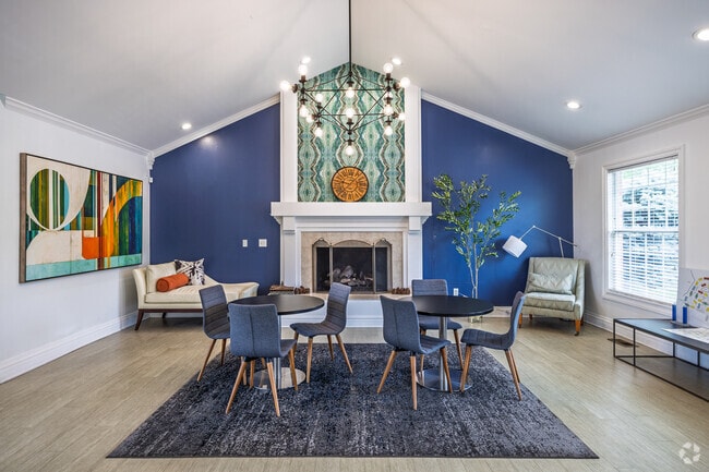 Clubhouse - Lakeshore Apartments