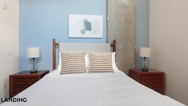 Photo - 1711 Caroline St Unit 112
