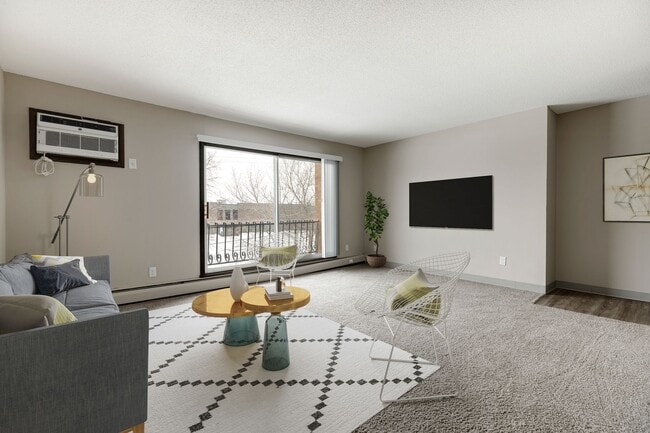 Photo - Garden Grove Apartments