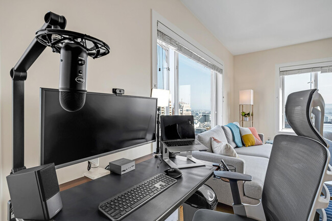 Photo - 899 Pine St Unit SI FL15-ID354753P