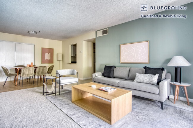 Photo - 75 W 5th Ave Unit FL3-ID1219