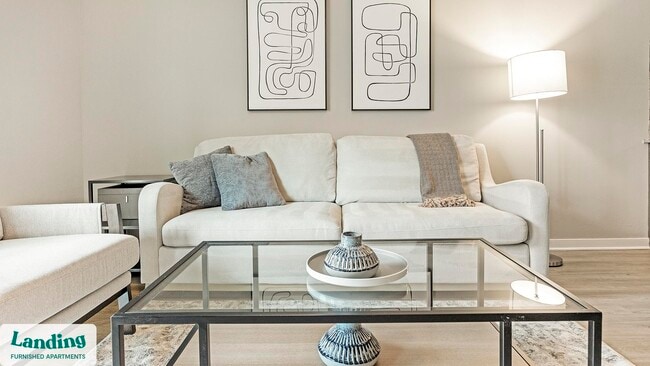 Photo - 402 W Lincoln St Unit 141.1407353