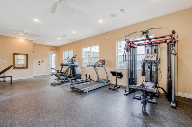 Photo - 3730 Boettcher Dr Unit 401