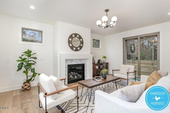 Photo - 2300 Broad St