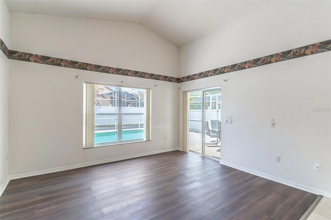 Photo - 663 Eagle Pointe S