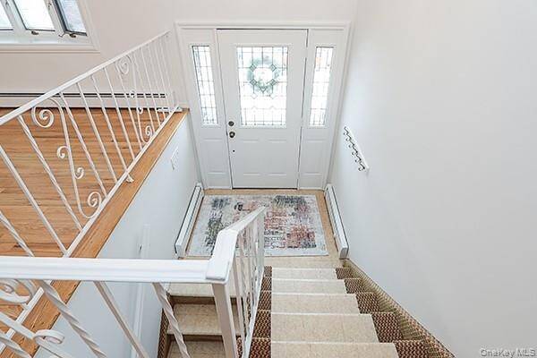 Photo - 860 Beckman Dr