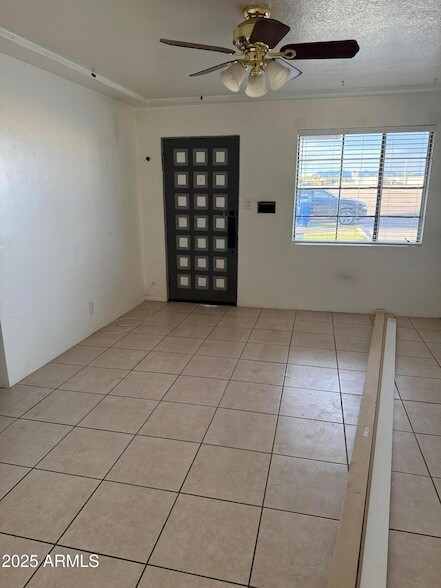 Photo - 223 E 2nd St