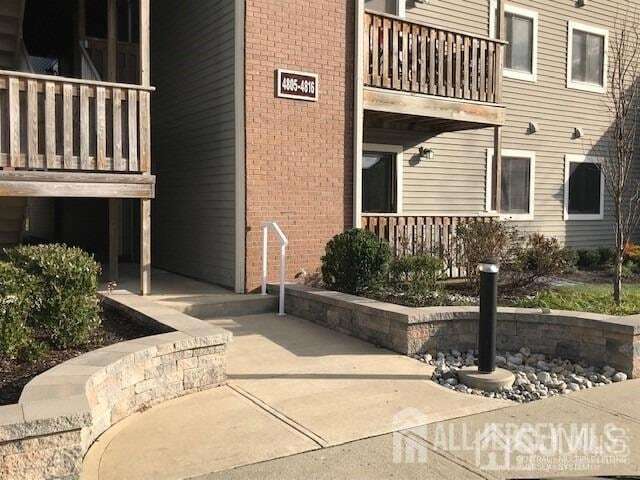 Building Photo - 4811 Ravens Crest Dr Unit 4811