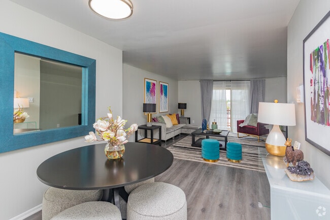 Photo - Whitcomb Terrace Apartments