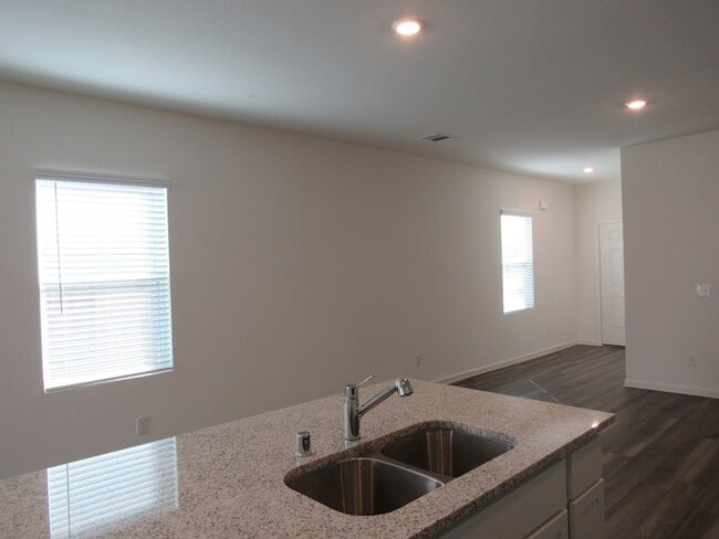Photo - 2300 Plantation Dr