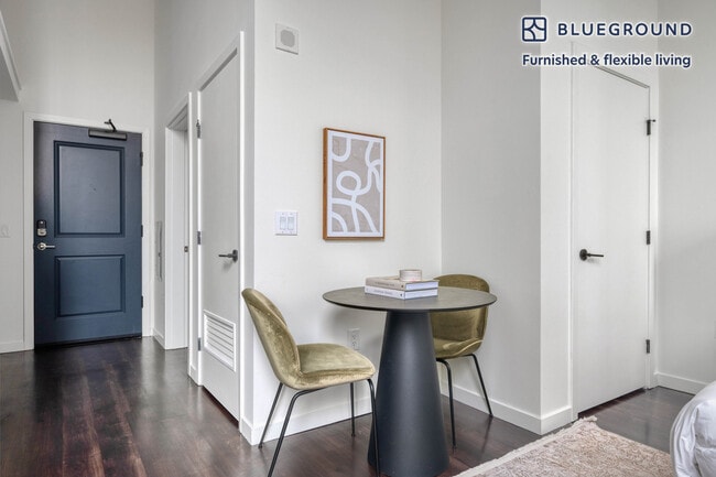 Photo - 624 Yale Ave N Unit SI FL2-ID710