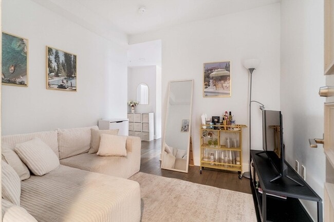 Photo - 81 Park Dr Unit 25M