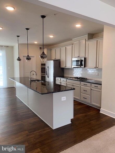 Photo - 3922 Rock Spring Dr