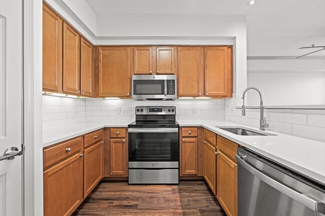 Building Photo - West End at City Center Apartment Homes