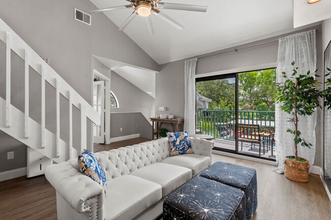 Building Photo - 50 Emerald Woods Dr Unit FL1-ID1075811P