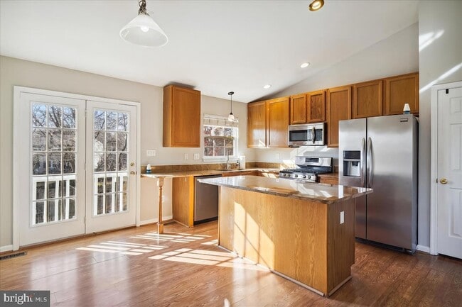 Photo - 102 W Deer Park Rd